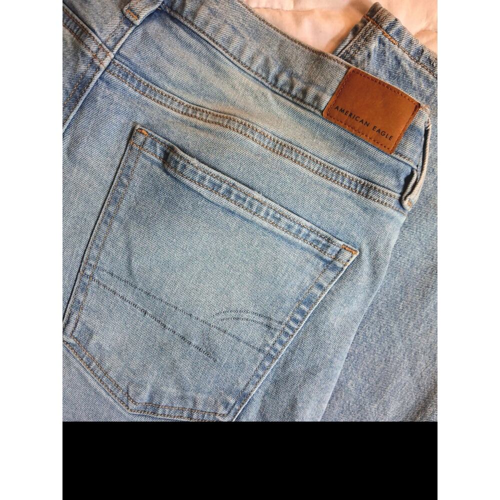 American Eagle Strigid Stovepipe Jeans Womens 12 Long Light Wash - Picture 5 of 7